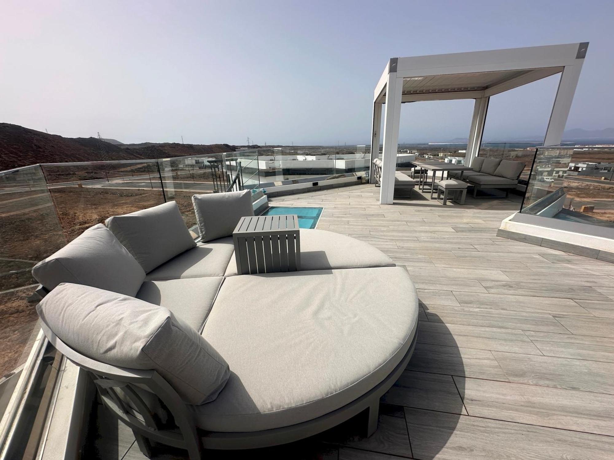 Villa Poseidon Corralejo With Private Heated Pool, Sauna And Stunning Volcano Views By Amazzzing Travel Exterior foto