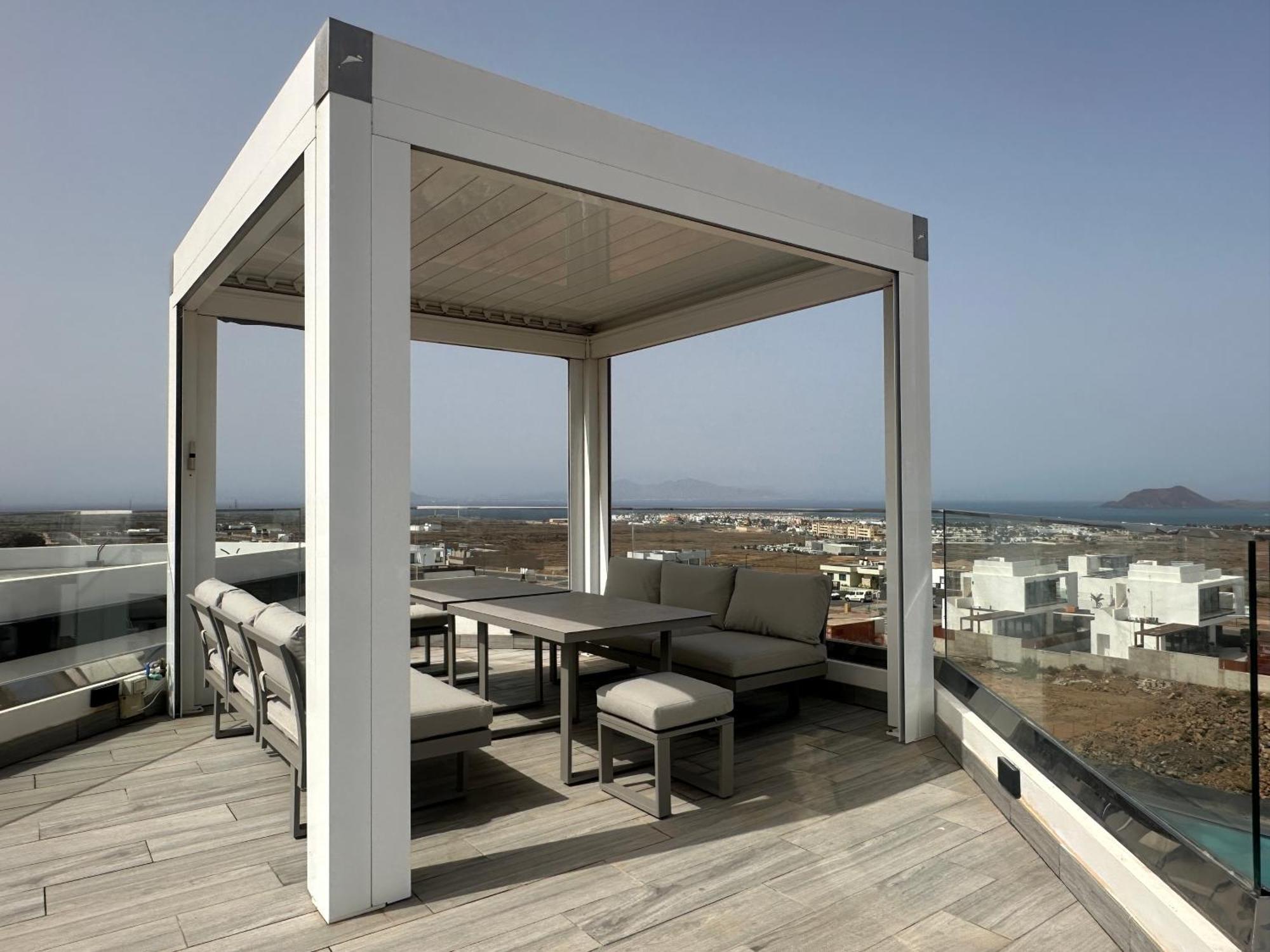 Villa Poseidon Corralejo With Private Heated Pool, Sauna And Stunning Volcano Views By Amazzzing Travel Exterior foto